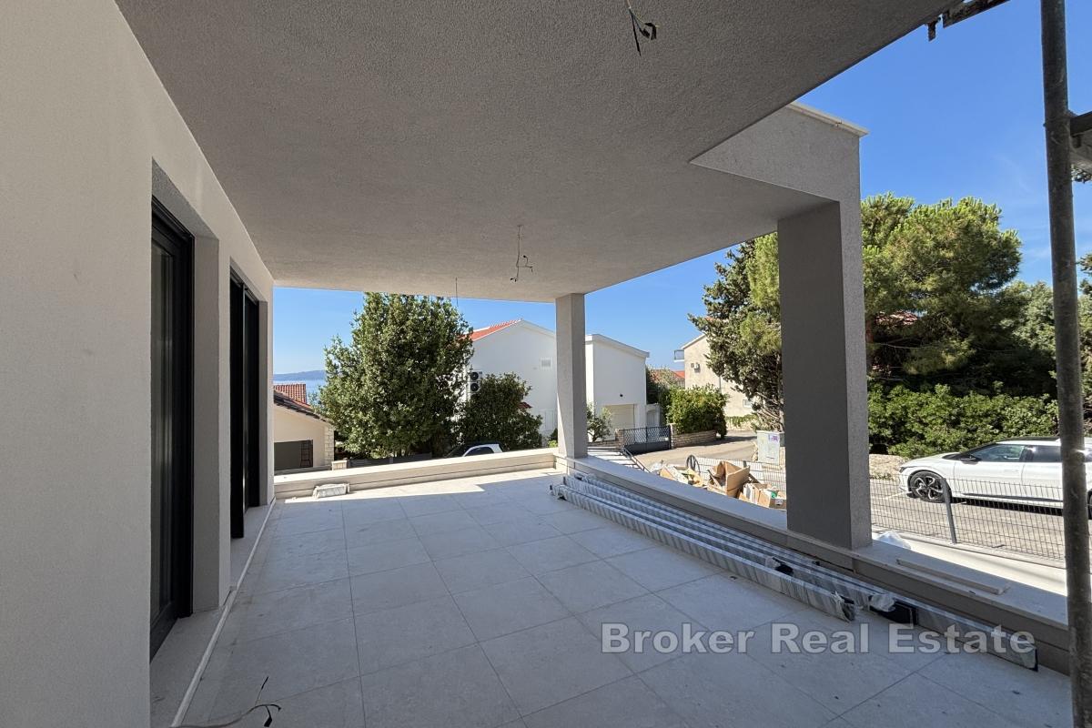Appartement moderne de deux chambres avec vue sur la mer