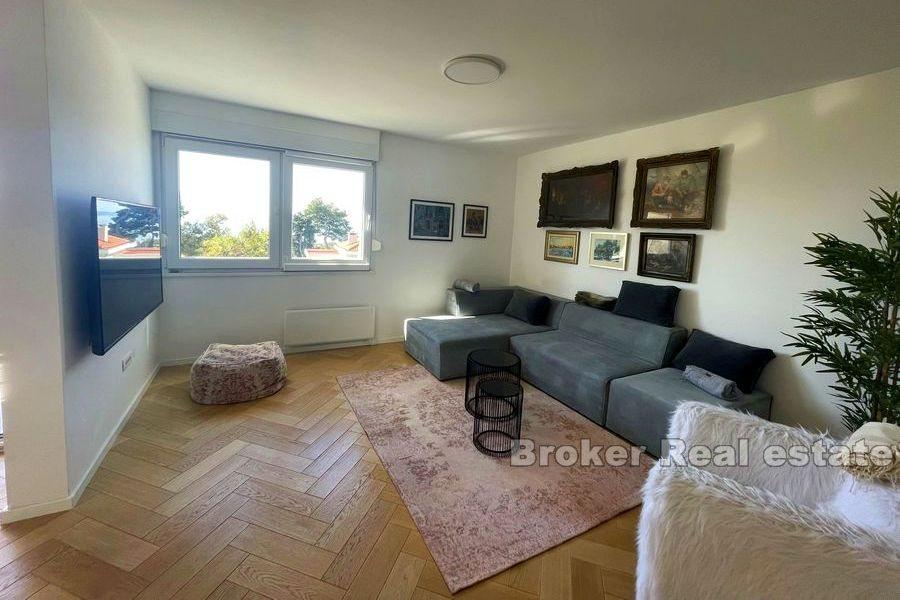 Meje, lyxig tvårumslägenhet