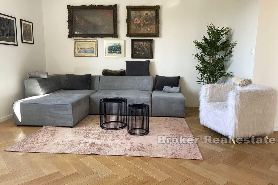 Меже, роскошные апартаменты с двумя спальнями