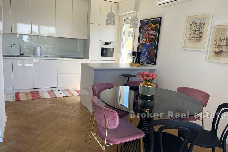 Meje, Luxuswohnung mit zwei Schlafzimmern