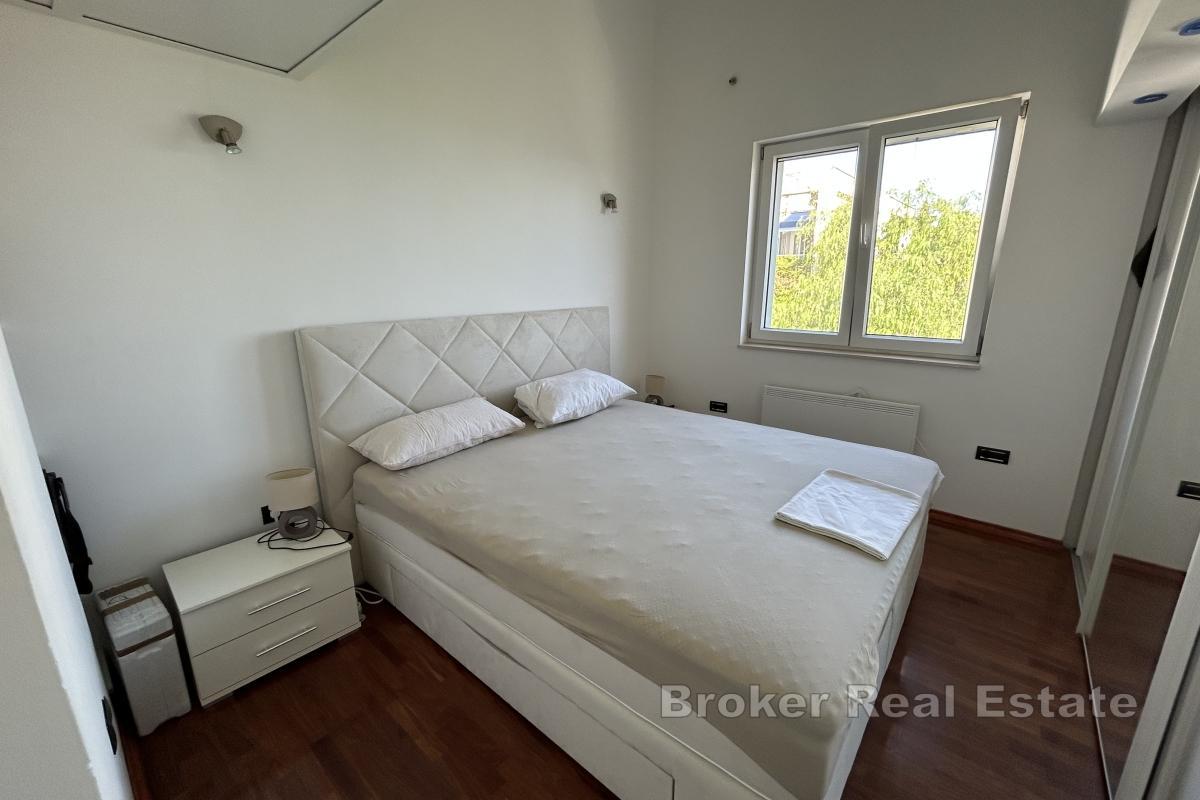 Exkluzivní penthouse v prestižní lokalitě - první řada u moře