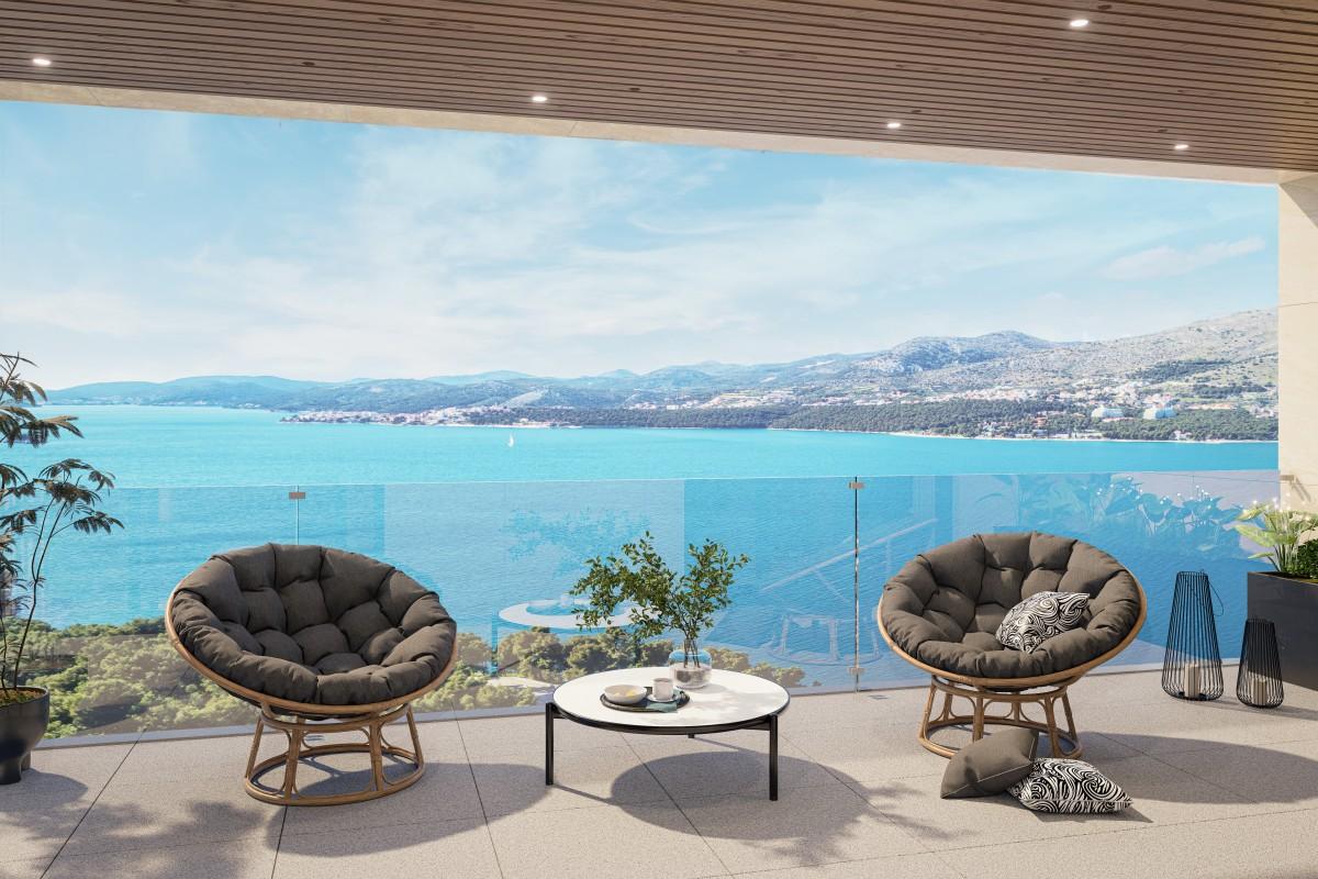 En fantastisk duplexlägenhet i första raden mot havet med privat pool