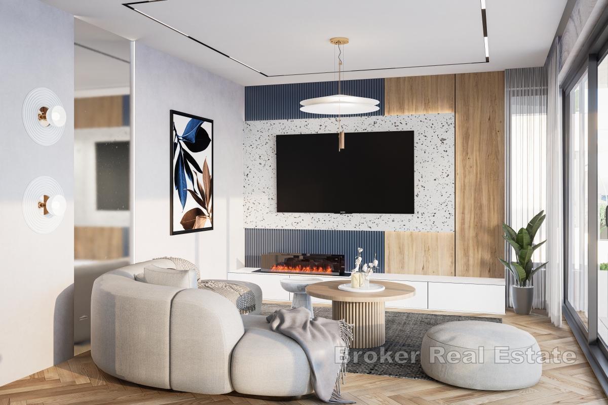 Przestronny, dwupokojowy apartament typu penthouse w pierwszym rzędzie od morza