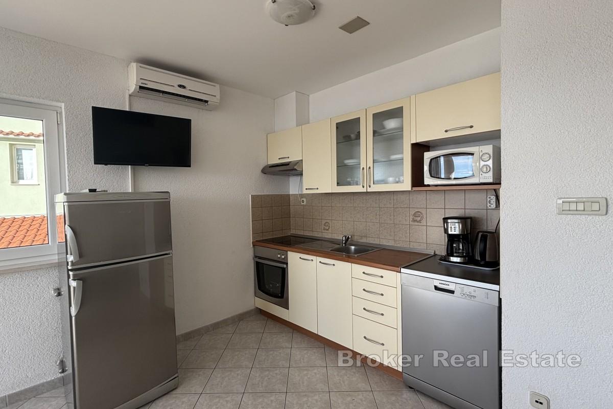 Przestronny apartament z dwiema sypialniami i widokiem na morze