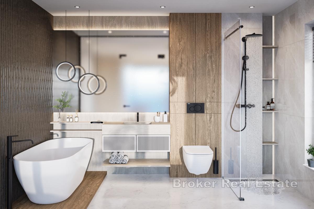 Enastående duplexlägenhet i första raden mot havet