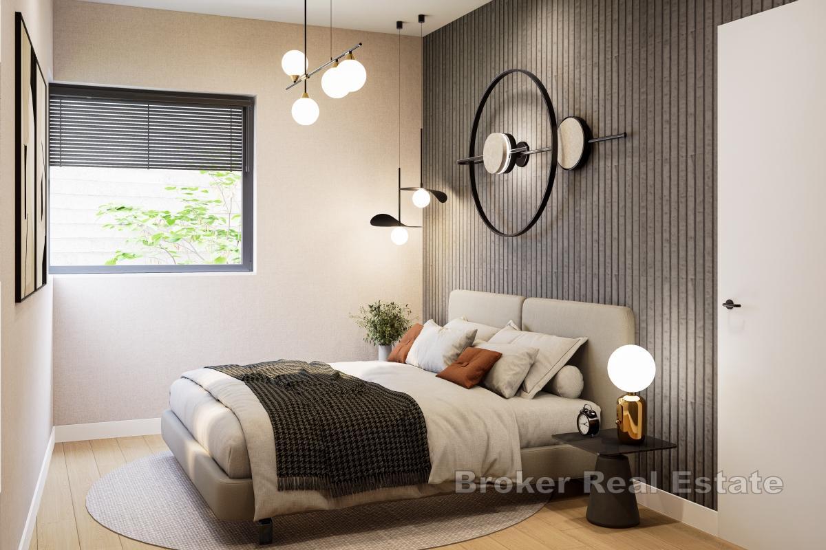 Luxueux appartement penthouse de deux chambres avec toit-terrasse