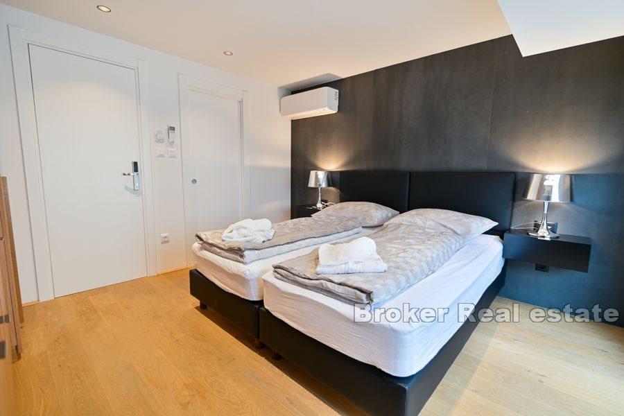 Spinut, Wohnung mit drei Zimmern/Wohneinheiten