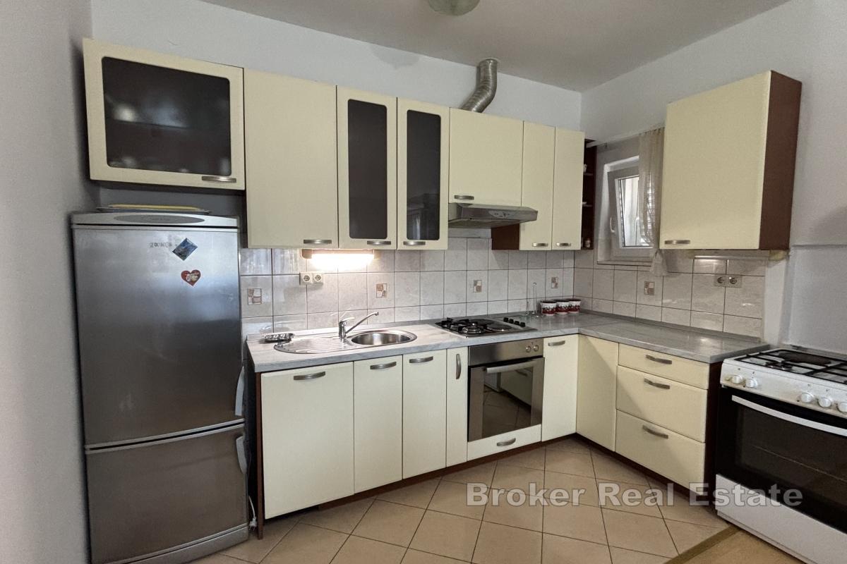 Семейный дом недалеко от моря