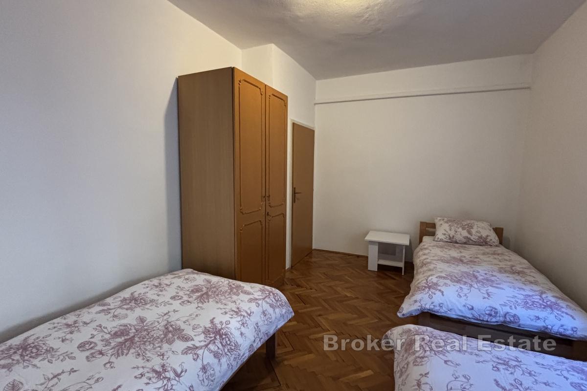 Семейный дом недалеко от моря