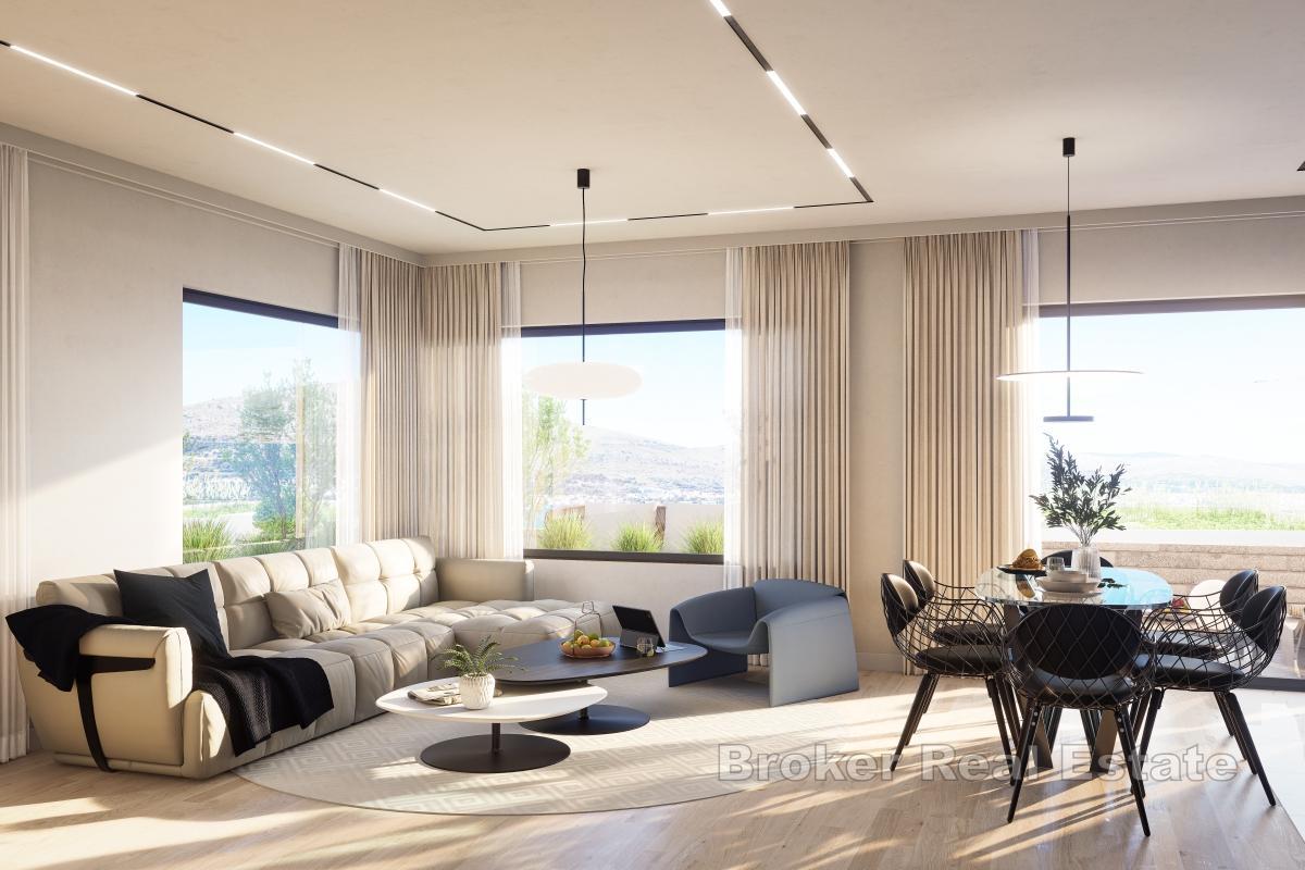 Trzypokojowy apartament z tarasem w nowym budynku w drugim rzędzie od morza