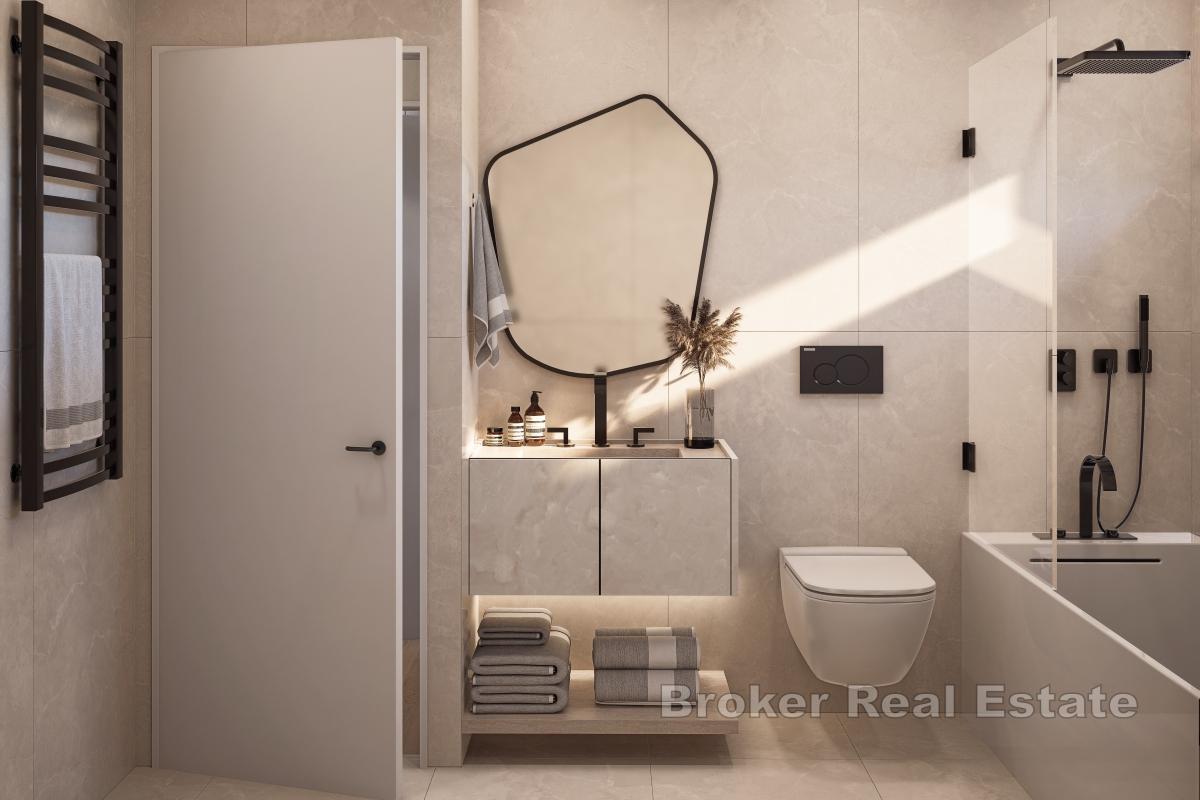 Trzypokojowy apartament z tarasem w nowym budynku w drugim rzędzie od morza