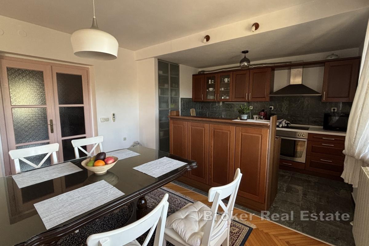Przestronny apartament w wyjątkowej lokalizacji