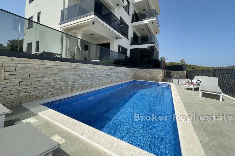 Modern apartment in a quiet location