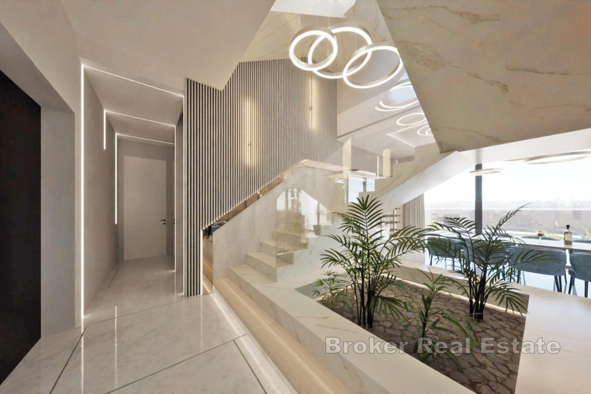 Nybygd luksusvilla med to svømmebassenger