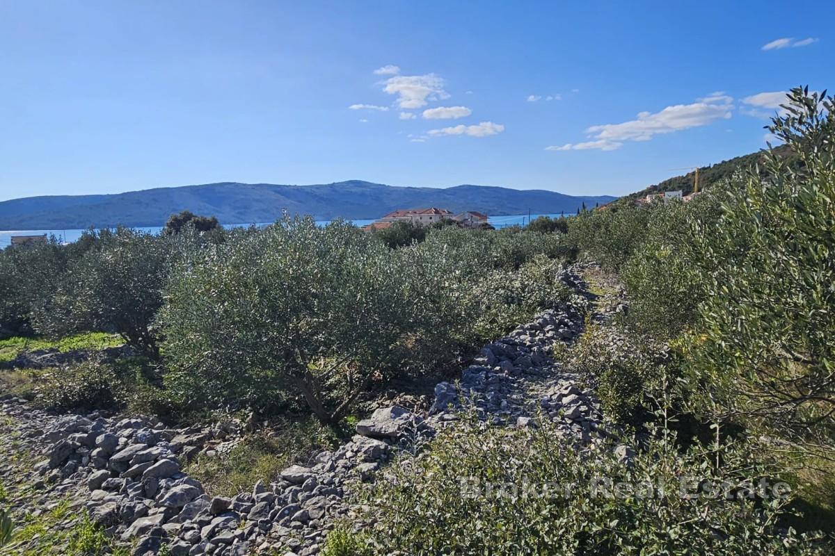 Byggmark nära havet