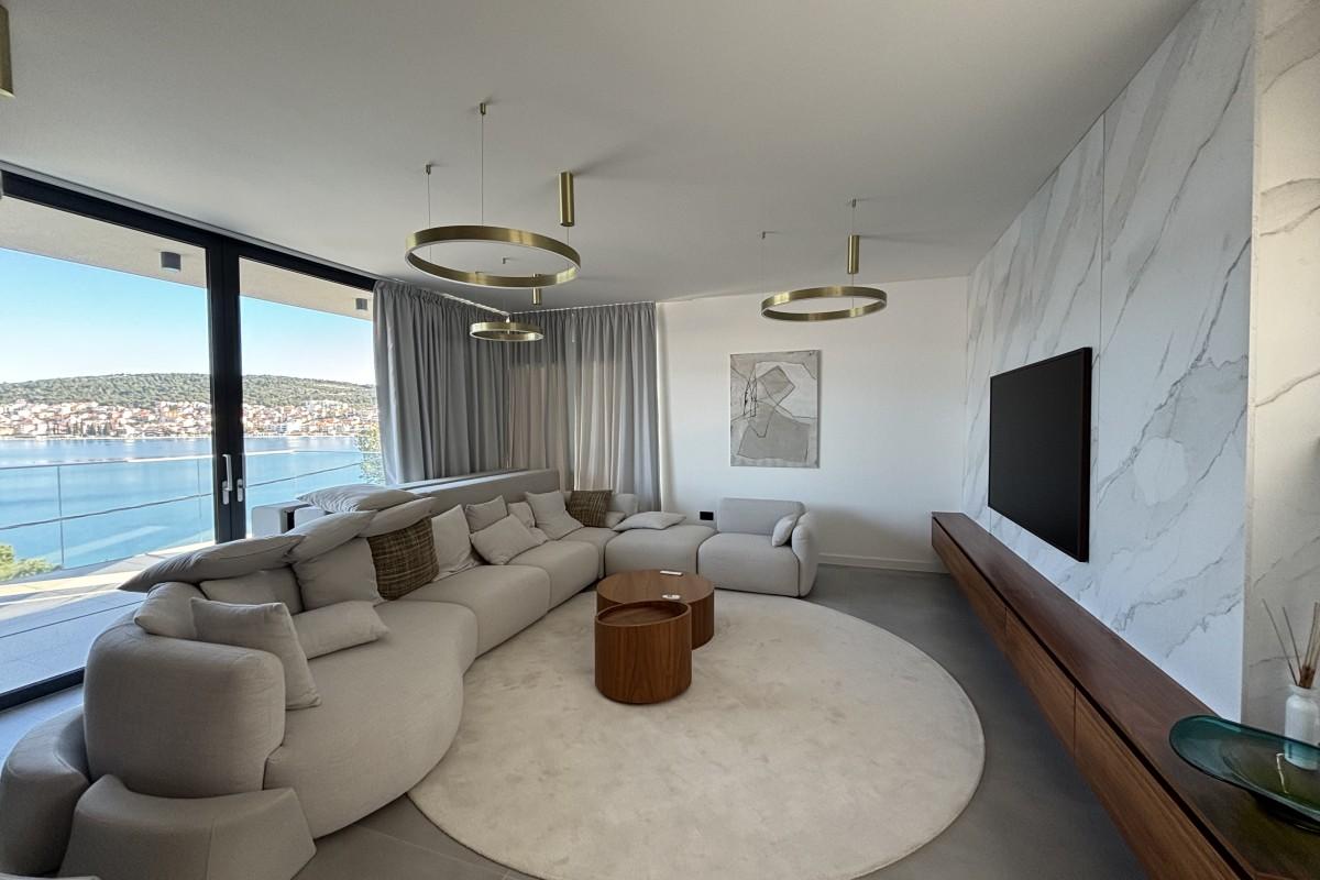 Villa esclusiva con piscina e vista mare