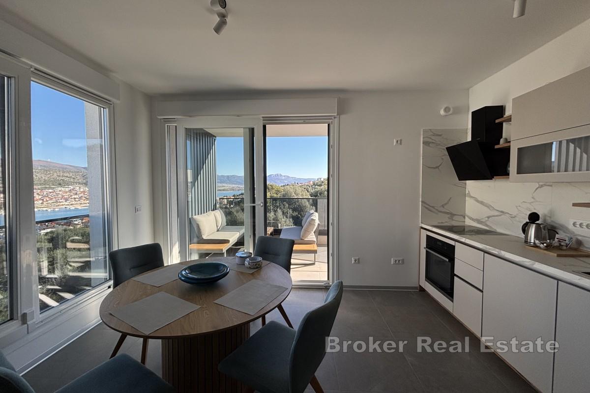 Apartament typu penthouse z widokiem na morze i tarasem na dachu