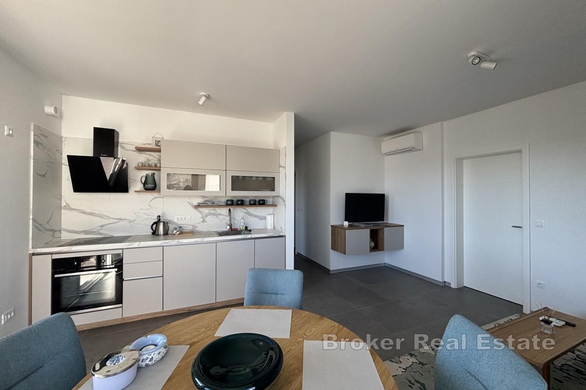 Apartament typu penthouse z widokiem na morze i tarasem na dachu