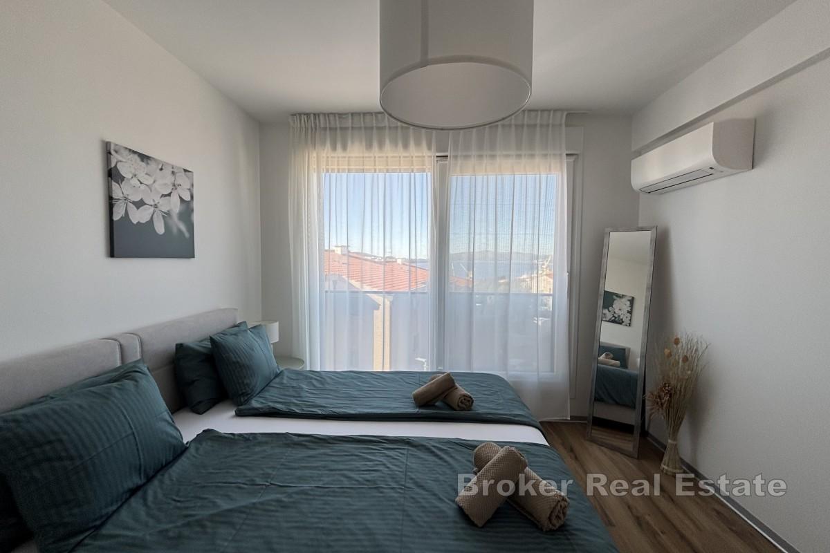 Dvoupokojový penthouse apartmán s výhledem na moře a střešní terasou