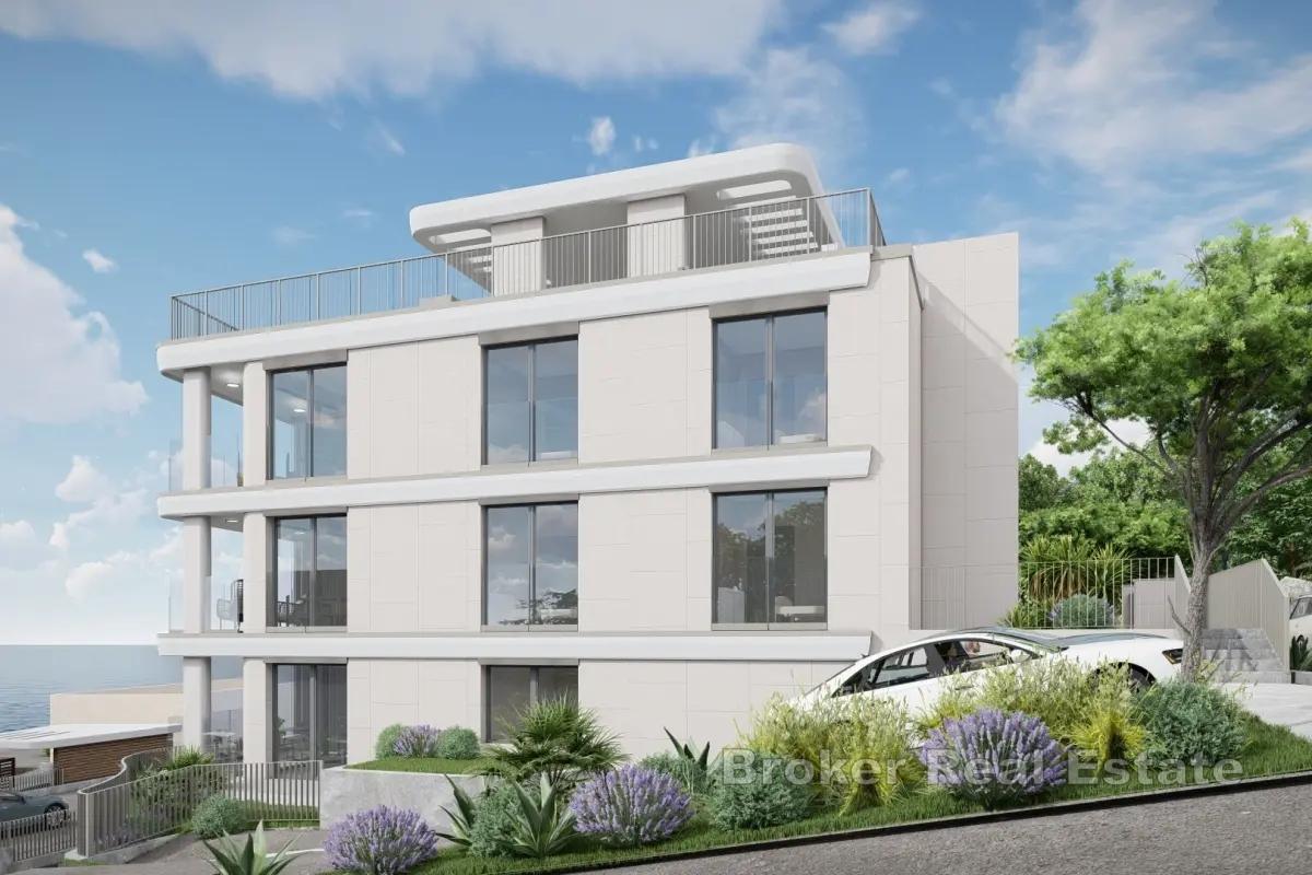 Luxuriöse Wohnung mit Garten in erster Reihe zum Meer