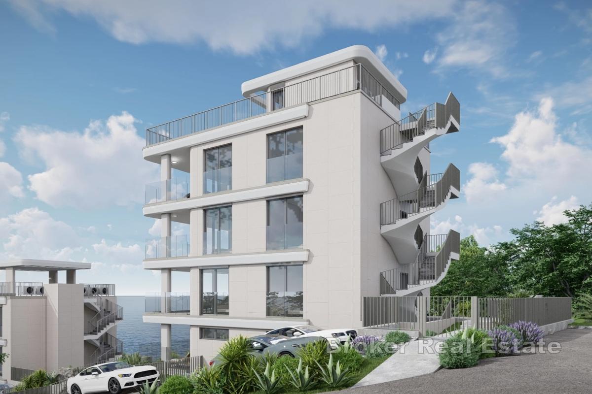 Luxuriöse Wohnung mit Garten in zweiter Reihe zum Meer