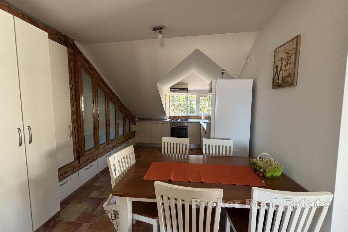 Möblierte 2-Zimmer-Wohnung mit Meerblick in Toplage