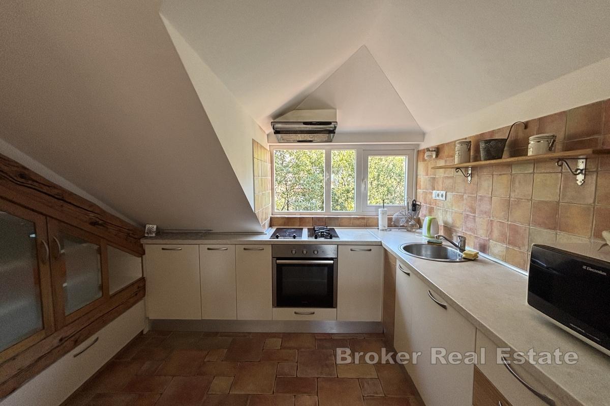 Möblierte 2-Zimmer-Wohnung mit Meerblick in Toplage