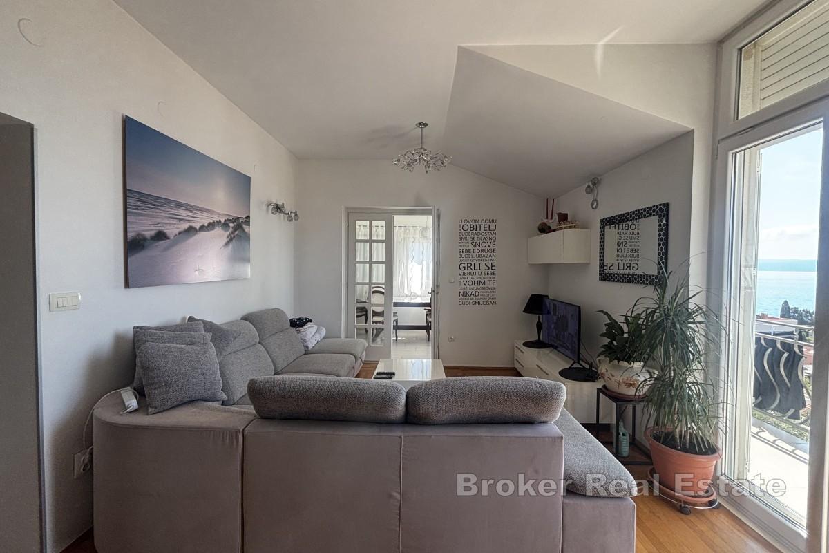 Trzypokojowy apartament z widokiem na morze