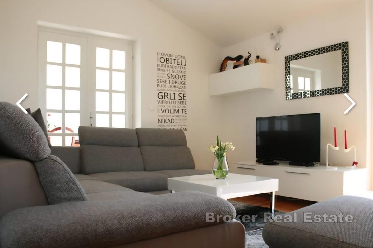 Trzypokojowy apartament z widokiem na morze