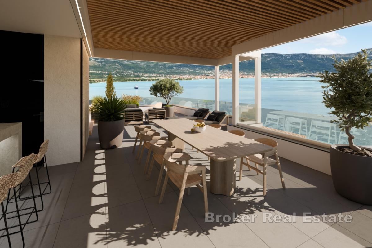 Luxusní třípokojový penthouse apartmán s výhledem na moře