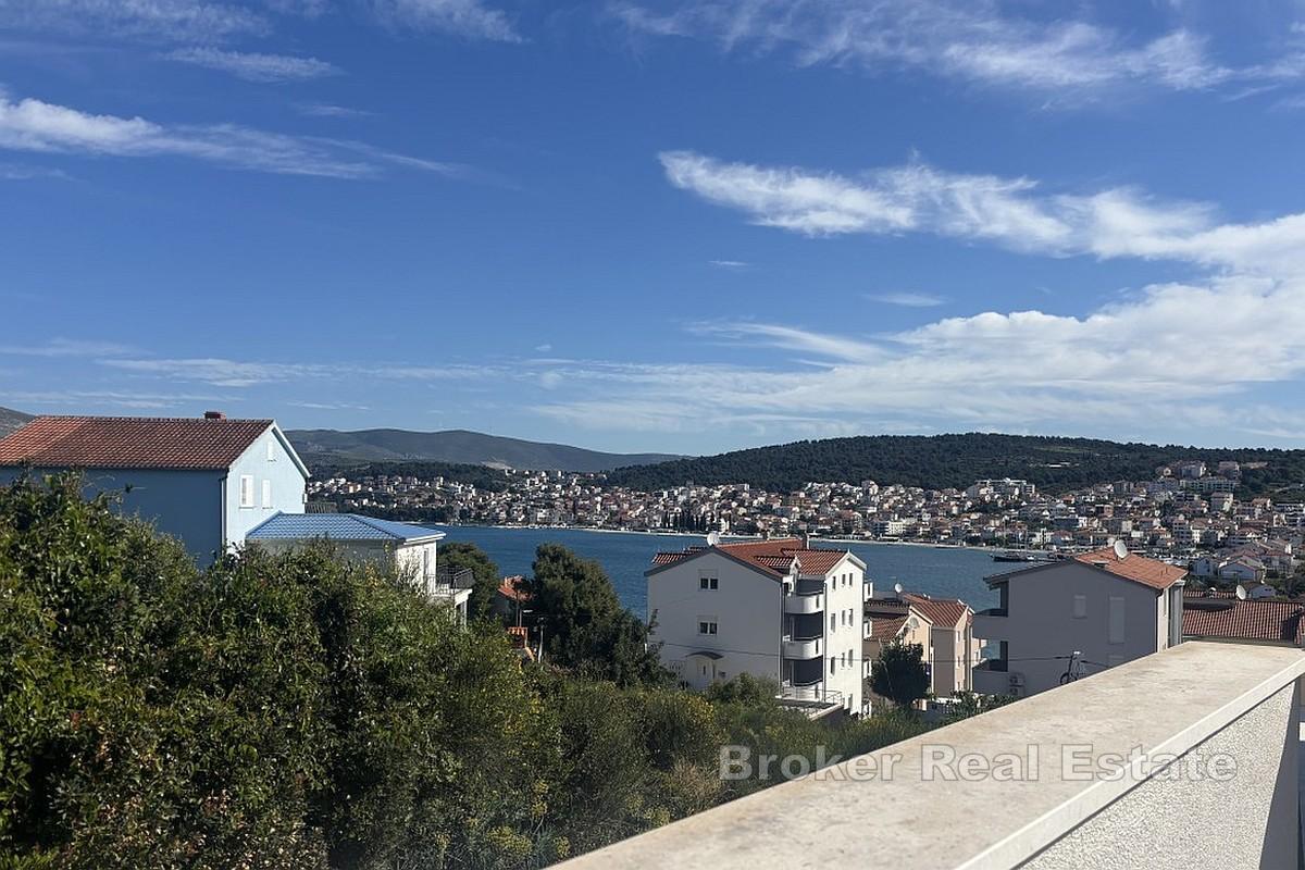 Maison moderne avec vue sur mer