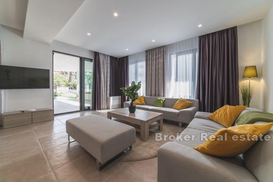 Luxury villa with sea view