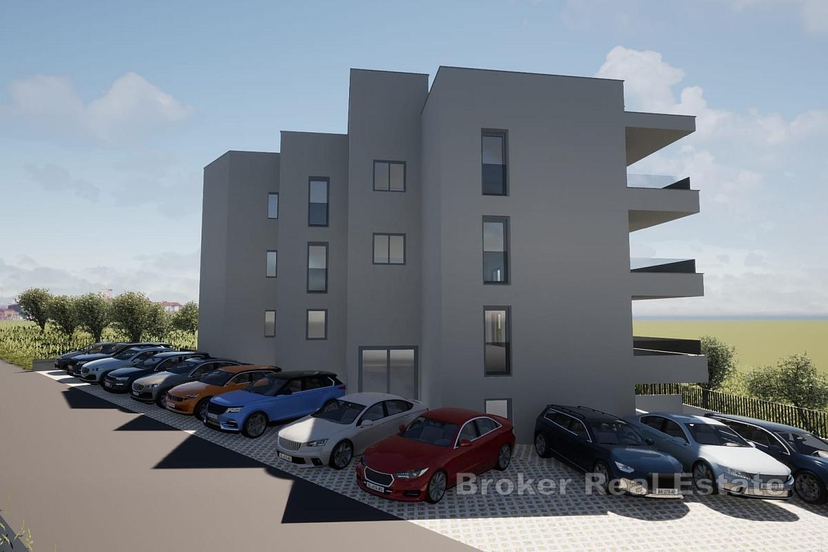 Appartement neuf de deux chambres avec jardin