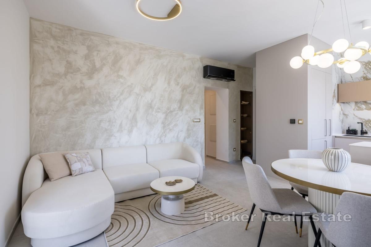 Luxuriöse 2-Zimmer-Wohnung mit Meerblick
