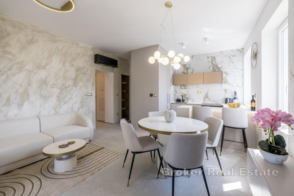 Luxuriöse 2-Zimmer-Wohnung mit Meerblick