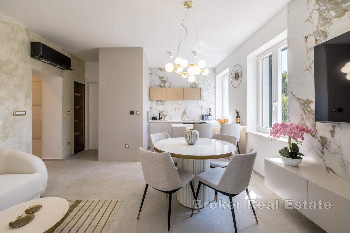 Luxuriöse 2-Zimmer-Wohnung mit Meerblick