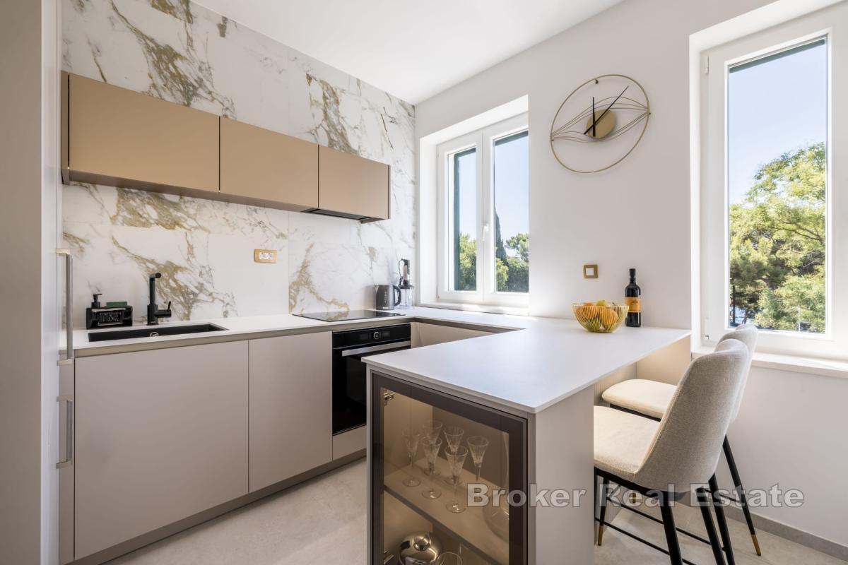 Luxuriöse 2-Zimmer-Wohnung mit Meerblick