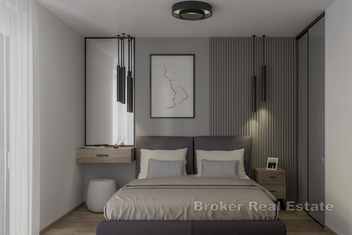 Moderní dvoupokojový apartmán s výhledem na moře a zahradou
