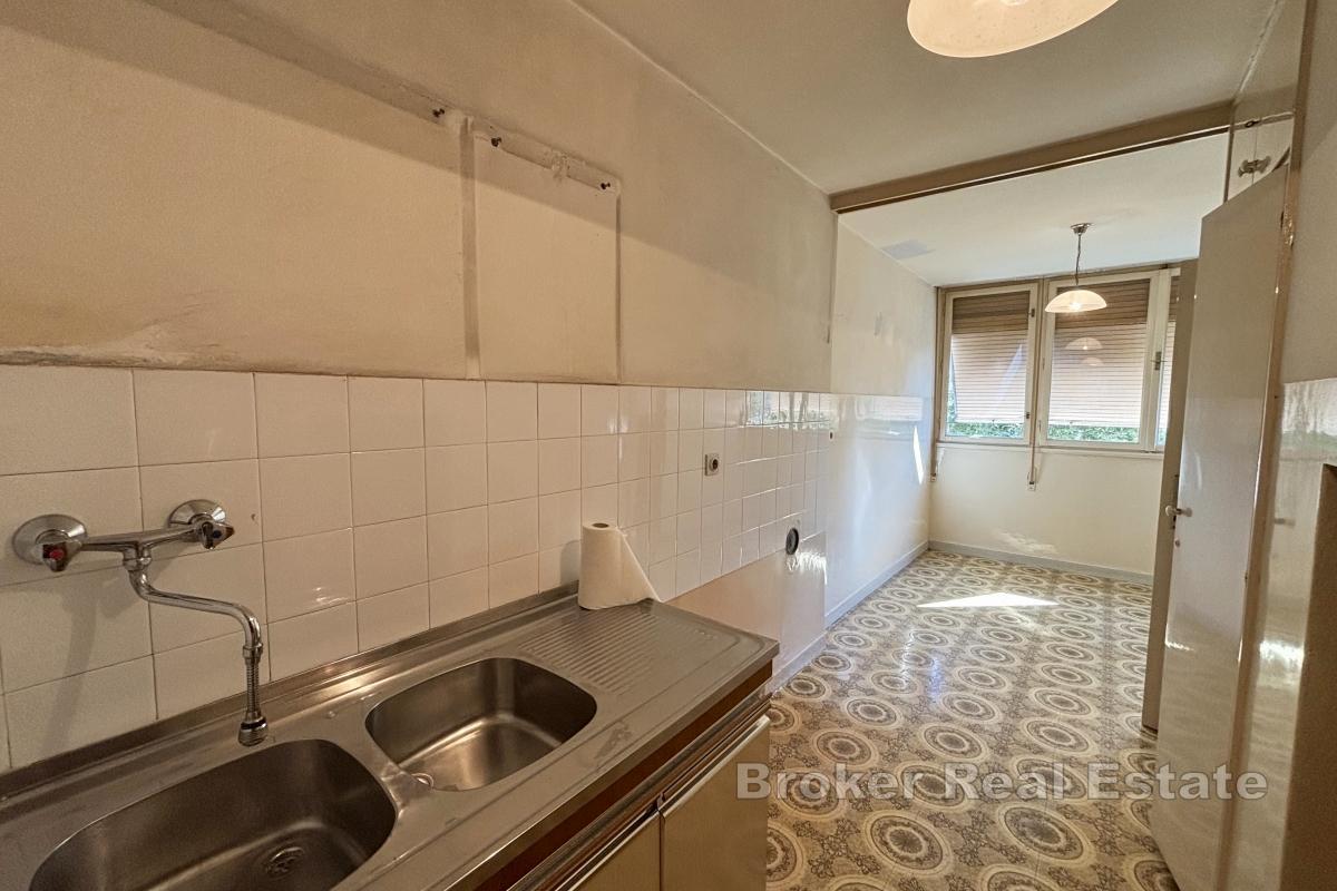 Appartement T3 à rénover dans un emplacement de choix