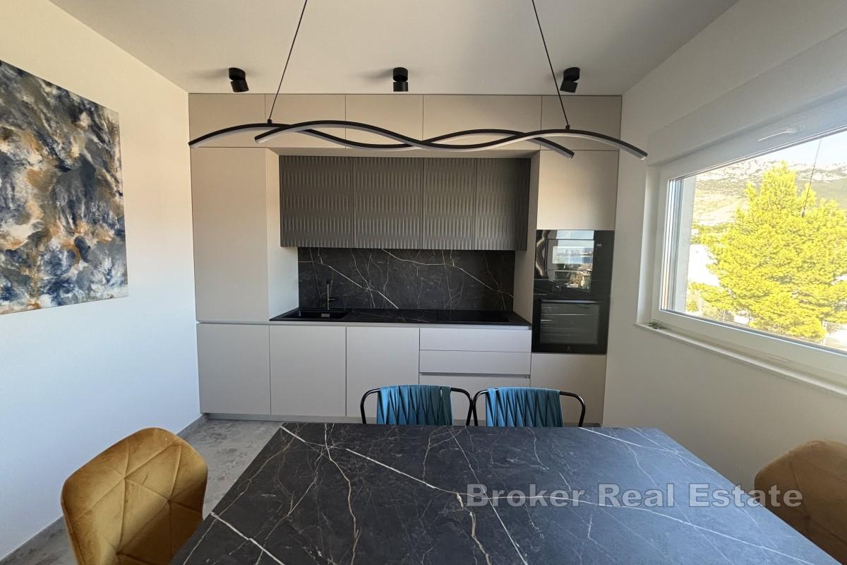 Appartement penthouse moderne avec terrasse sur le toit