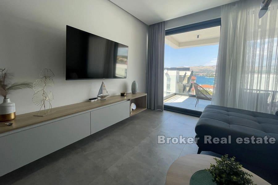 Luksuzni penthouse s pogledom na more