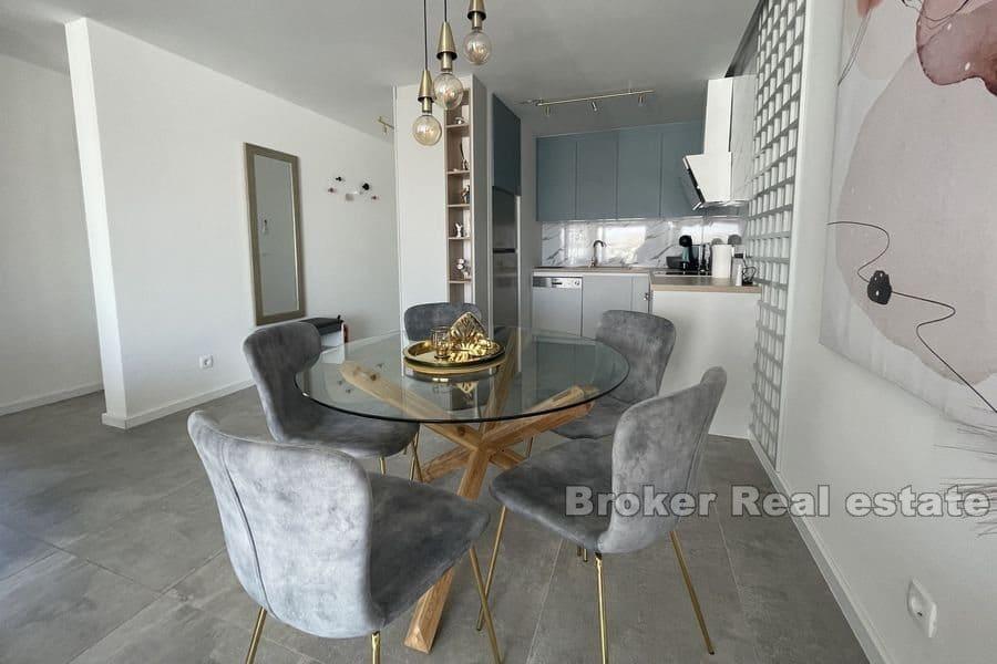 Роскошный пентхаус с видом на море