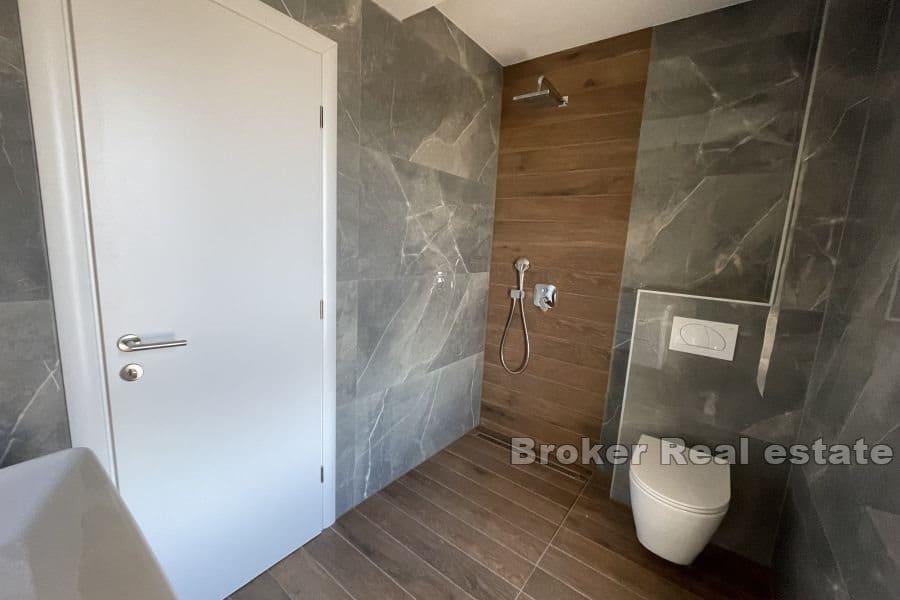 Penthouse s výhledem na moře a terasou