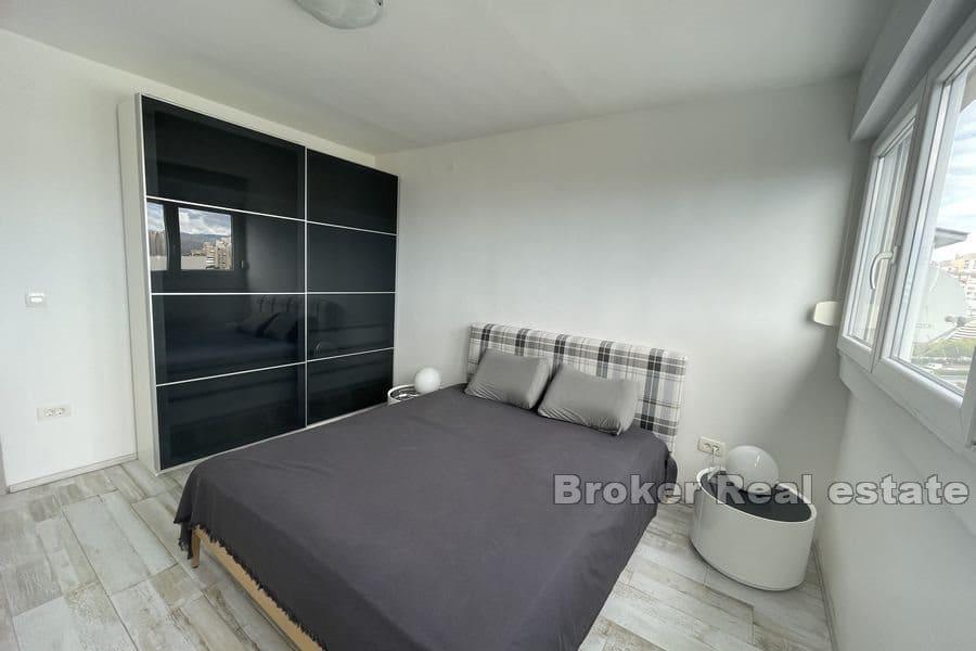 Trstenik, prostorný  apartmán s jednou ložnicí