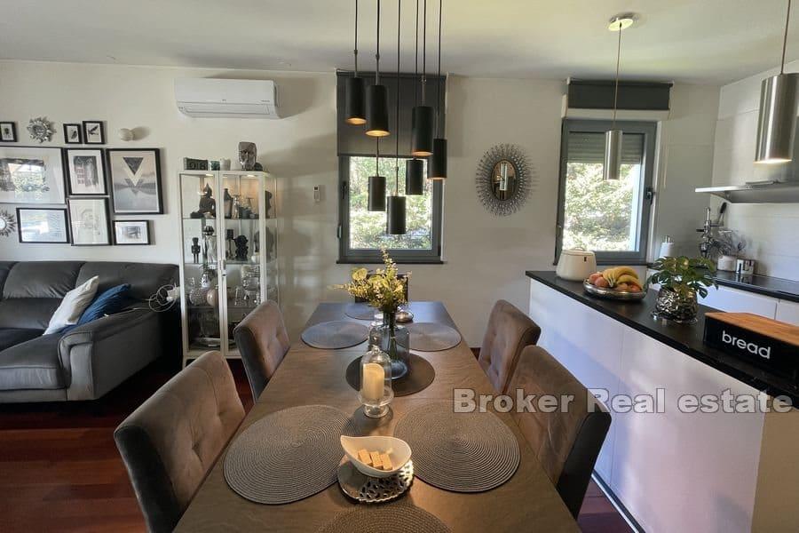 Žnjan, luksuriøs leilighet med flott beliggenhet