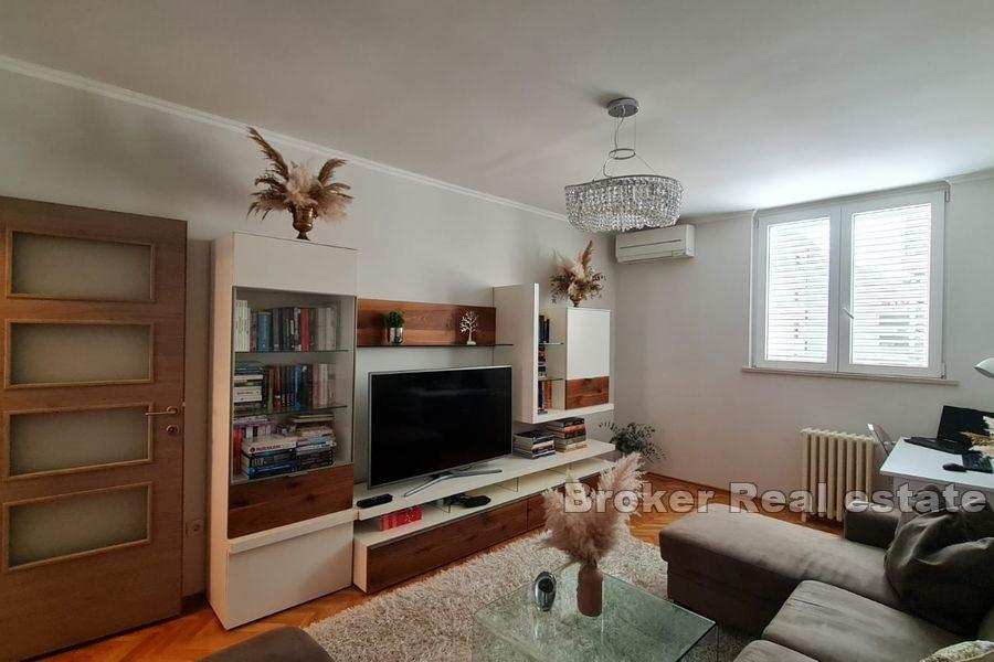 Blatine, modern two bedroom apartment