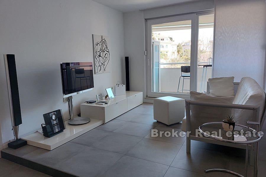 Bol, modern lägenhet med ett sovrum