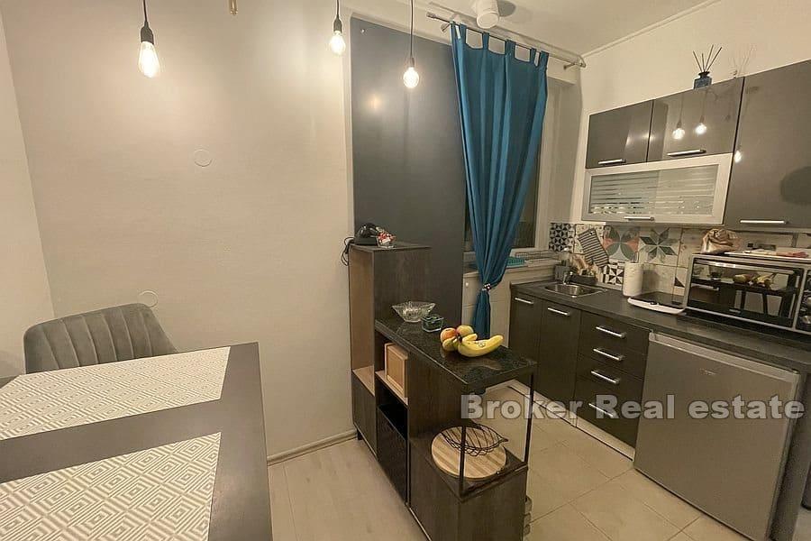 Apartment with three units