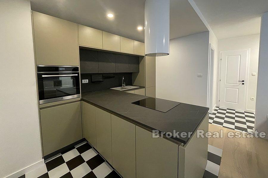 Трстеник, роскошная трехкомнатная квартира