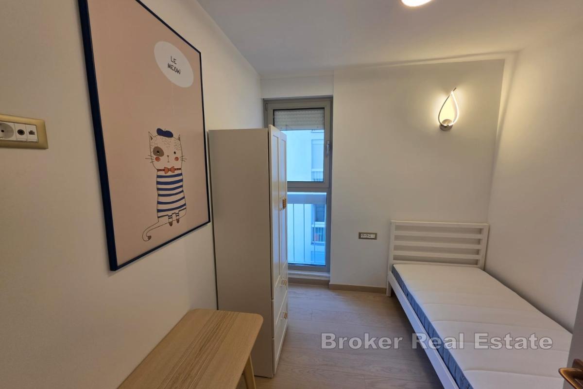 Pujanke, komfortowy apartament z trzema sypialniami